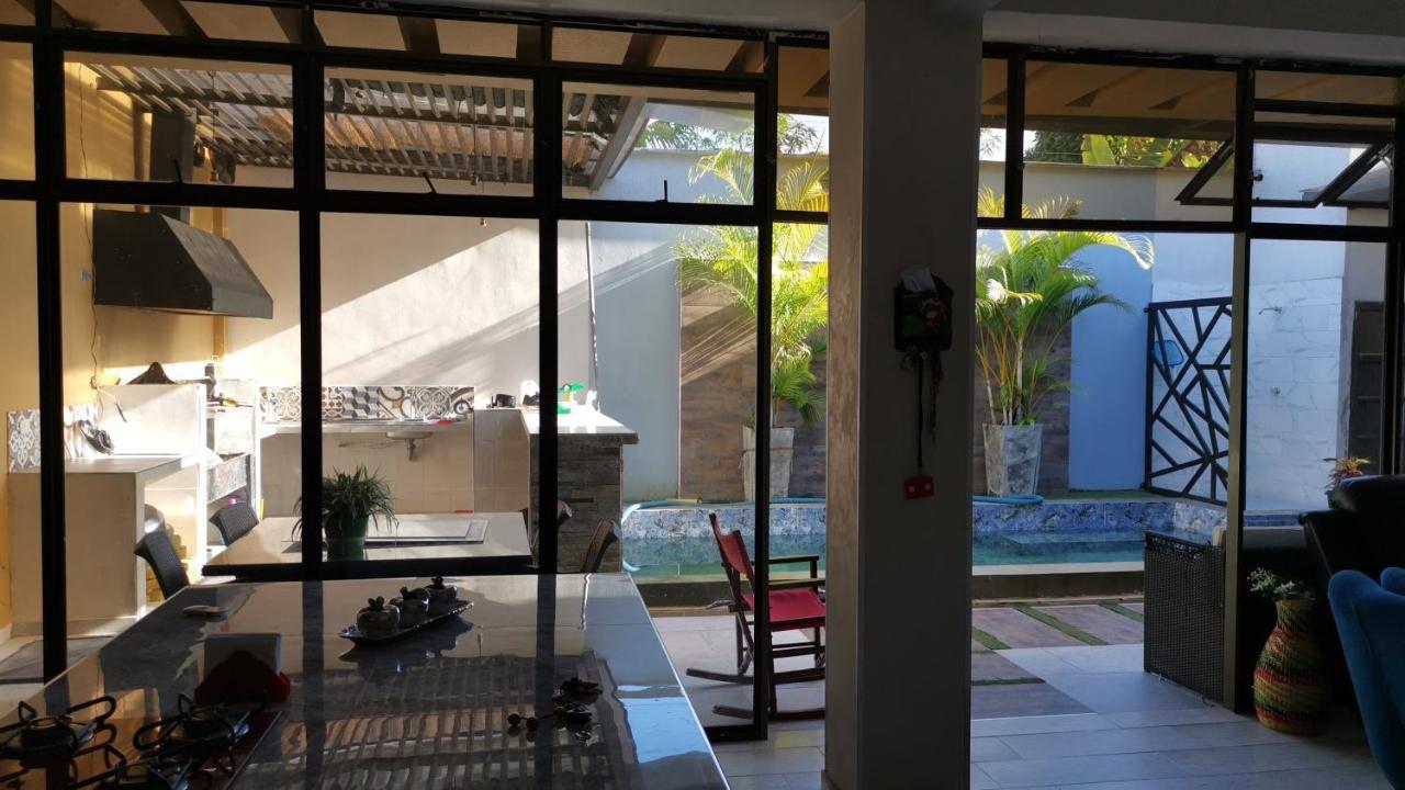 Casa Amazilia Letícia Exterior foto